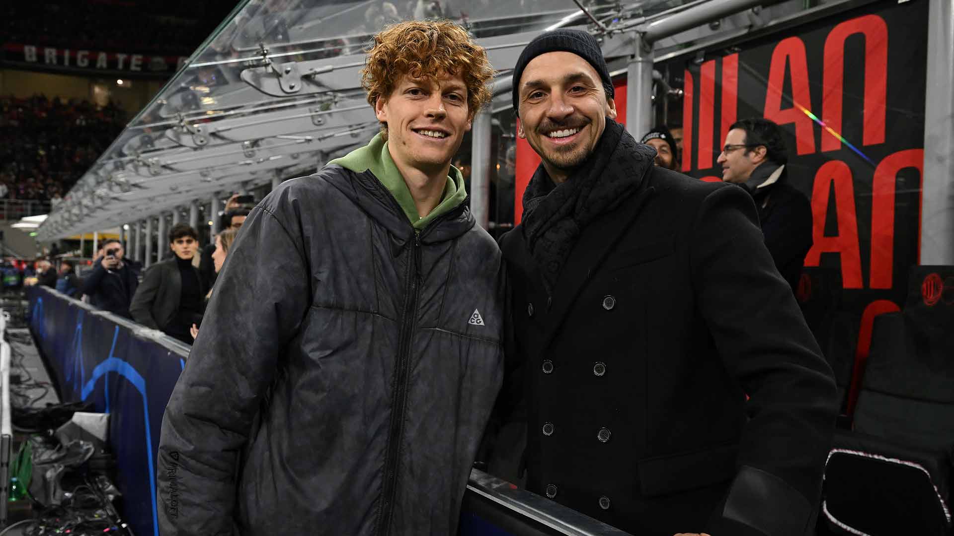 Jannik Sinner and Zlatan Ibrahimovic pose for a photo at San Siro Stadium.