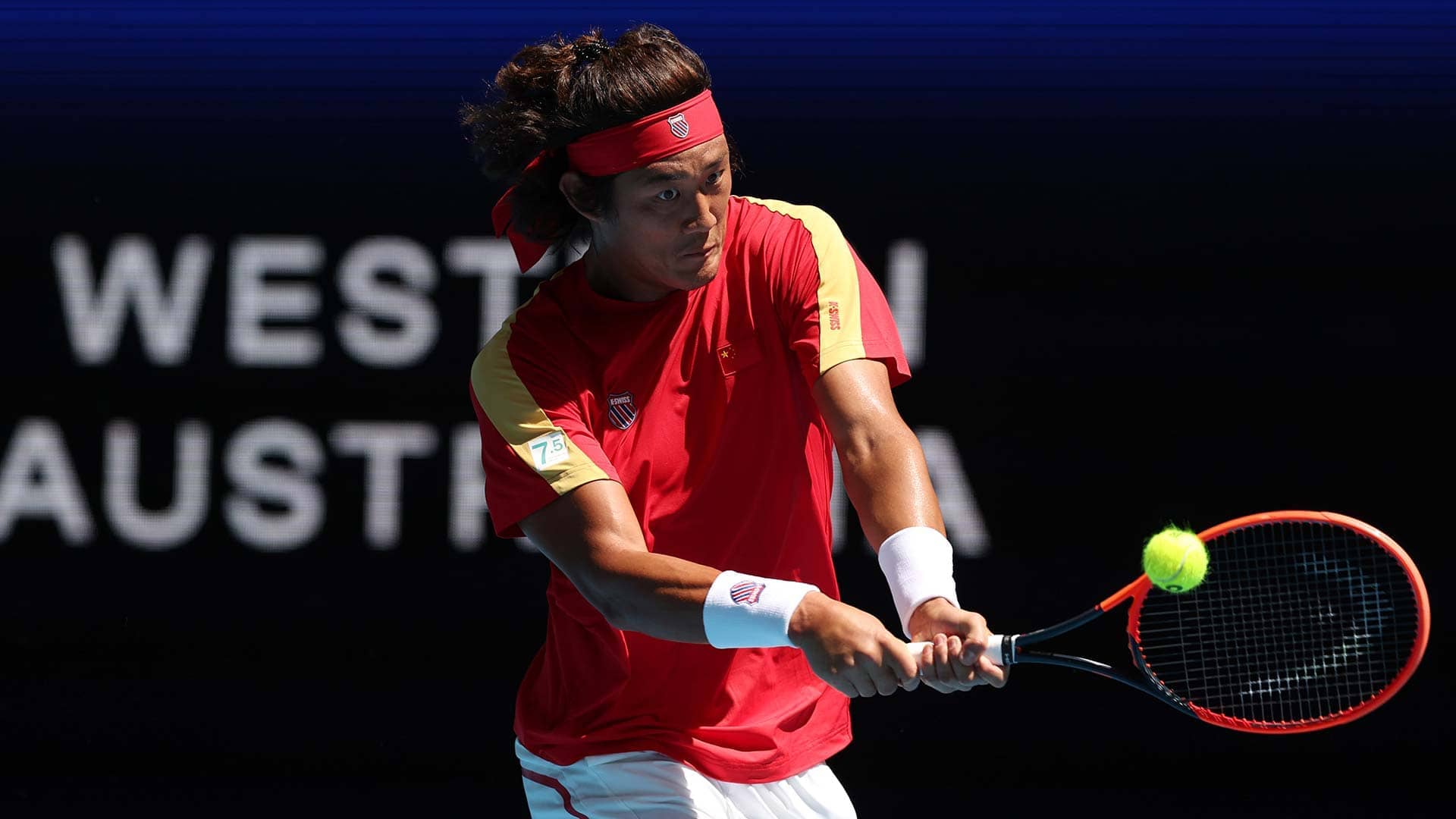 Zhang Zhizhen en acción durante la jornada del sábado en Perth.