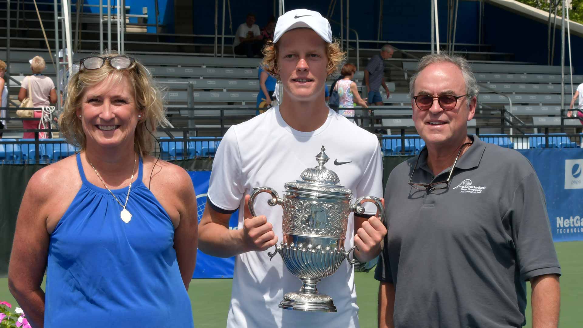 Jannik Sinner wins the 2019 Lexington Challenger.