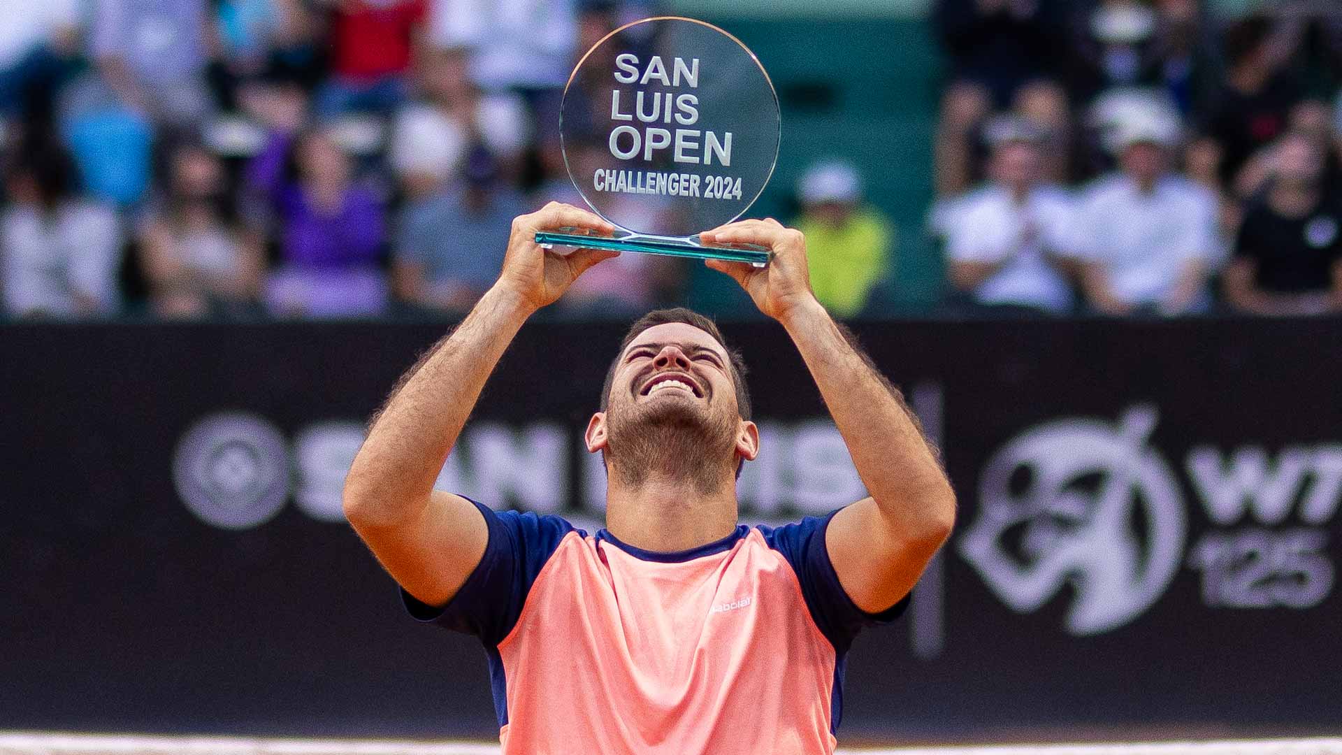 <a href='https://edx.atptour.com/es/players/nicolas-mejia/m0aw/overview'>Nicolas Mejia</a> wins his first Challenger title in San Luis Potosi, Mexico.