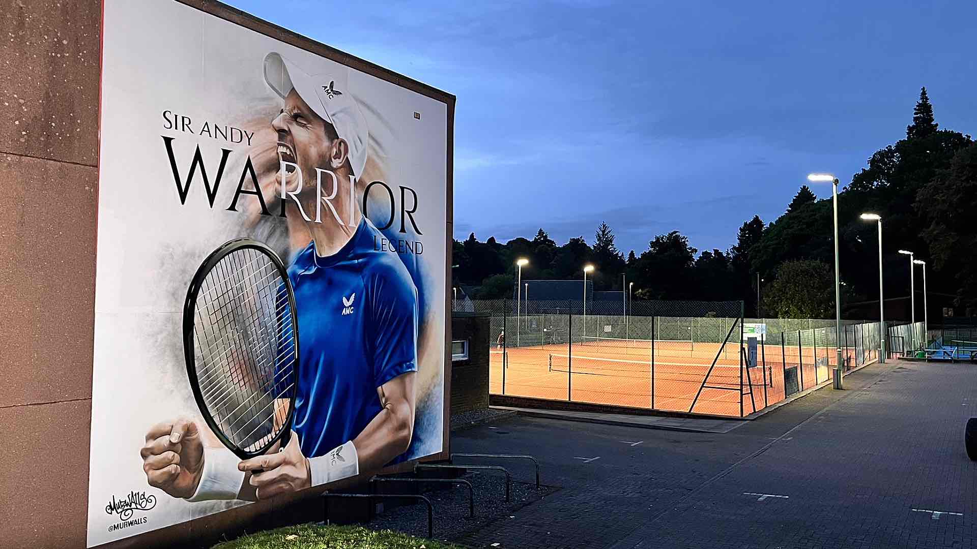 Roaring Andy Murray mural celebrates legendary career  