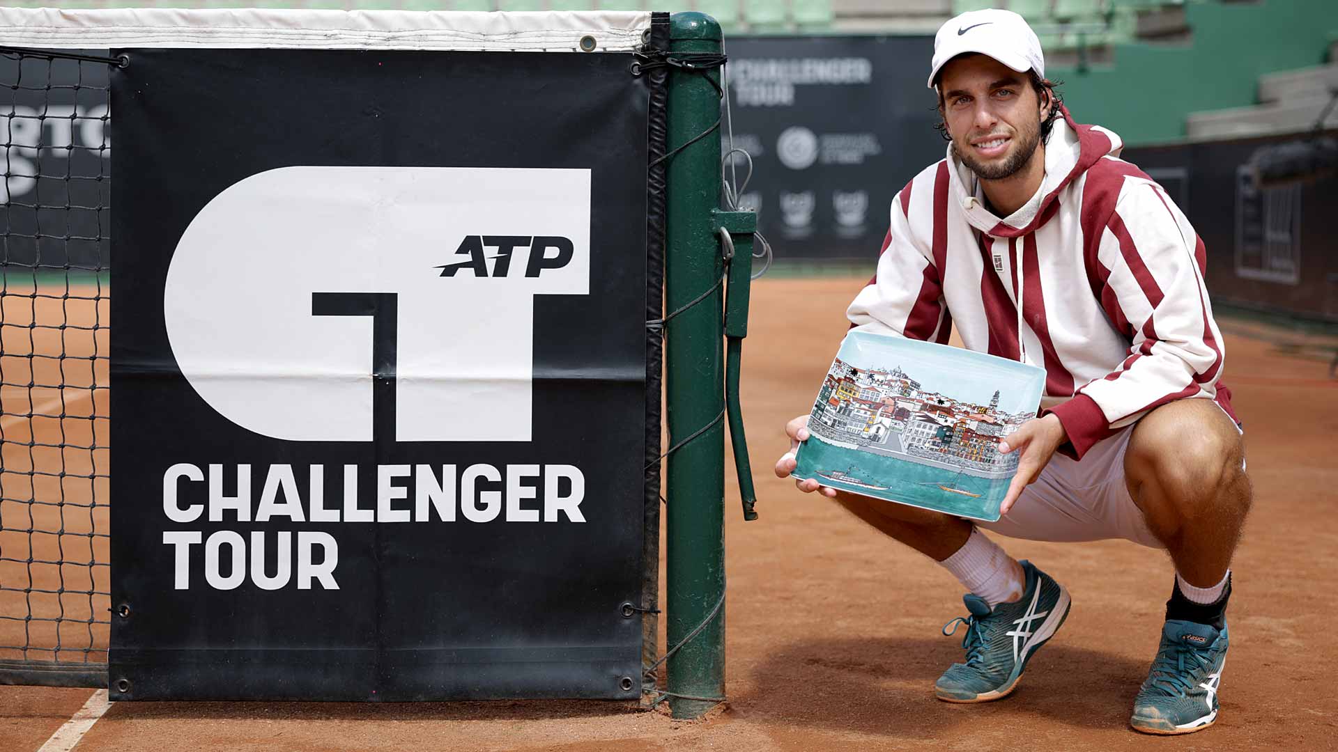 Adrian Andreev wins the Porto Challenger.